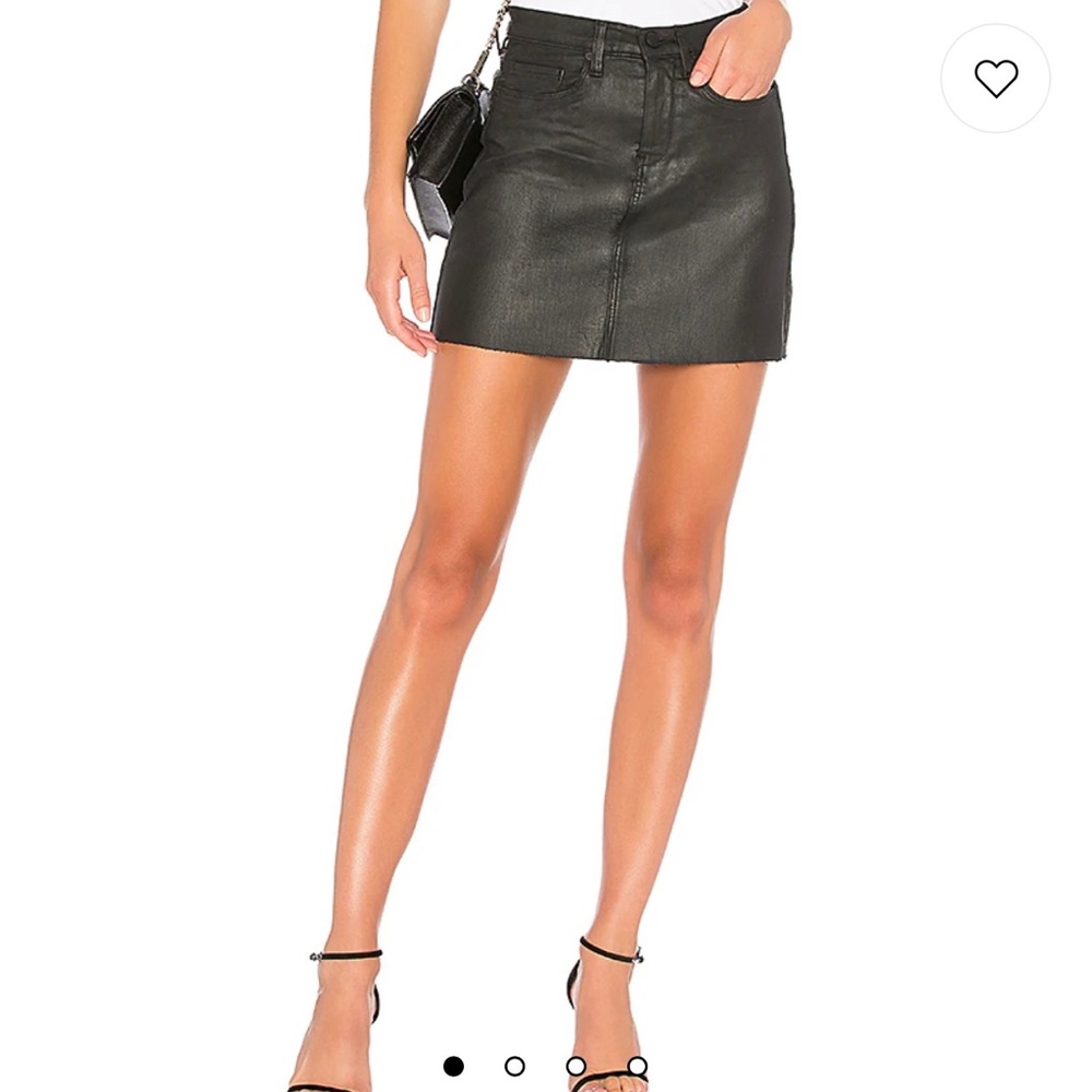 NWT Frayed Edge Mini Skirt Size 26